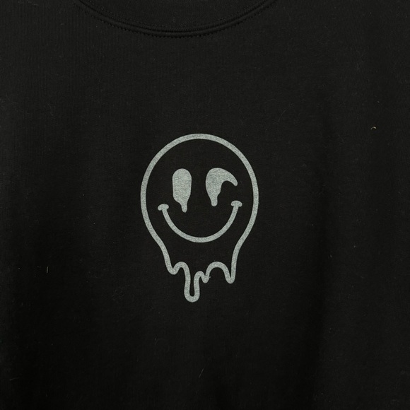 Stronger Today Crew - Picture 4 of 4